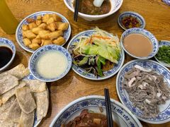 -门框胡同百年卤煮(新街口店)