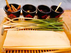 -赵记煎饼卷大葱(东岳店)