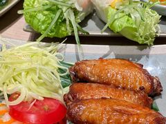 香茅鸡翅配青芒果丝-安南小馆(华润城万象天地店)
