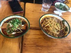 -拈签一笑黄牛肉辣卤串串
