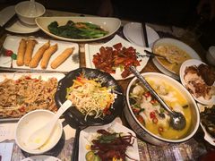 -胡桃里音乐酒馆(环亚凯瑟琳广场店)