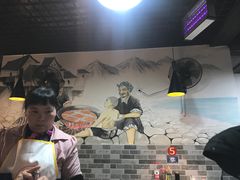 -六公里老火锅(总店)