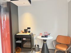 -朵兰达V酒店(成都春熙路太古里国金中心店)