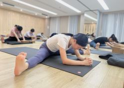 -酉嘉瑜伽YO+YOGA