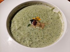 牛油果与西兰花奶油果蔬汤-格鲁·秀色Georgia’s Feast