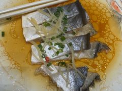 花雕鸡油姜丝蒸鲳鱼(半条)-點無缺茶楼·海鲜酒家(世博店)