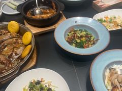 -五谷丰登农家院·地道胶东菜·海鲜烧烤(威海店)