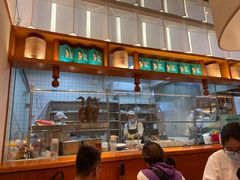 -诚铭记·虾仁汤包·成都小吃(融创店)