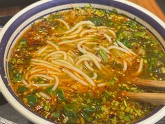 -云阿蛮云南生烫牛肉米线(奉贤路店)