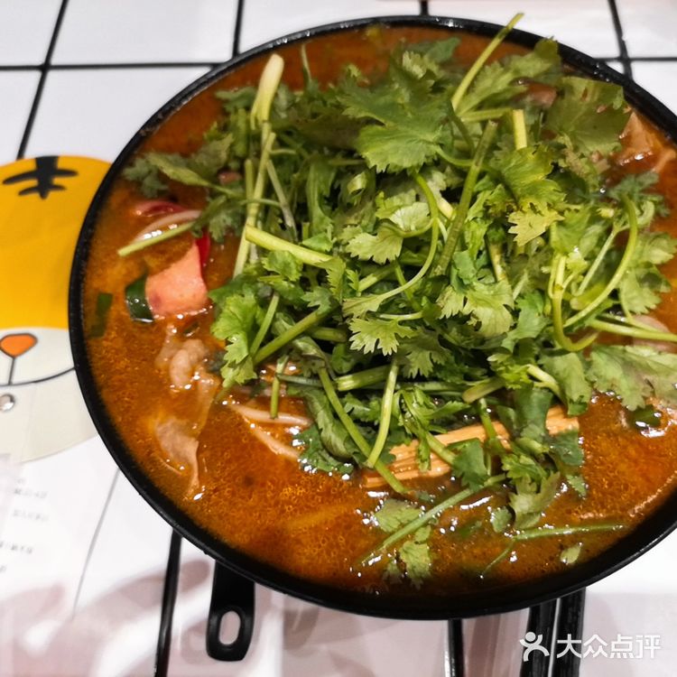 招牌炸酱米线_肥汁米蘭世纪汇店