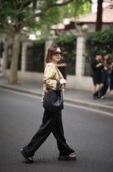 -+奈造型设计