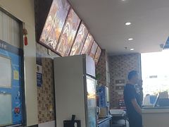 -李先生牛肉面大王(北京站售票厅餐厅)