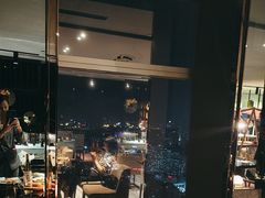 -唐拉雅秀酒店-西锦汇空中BBQ·思创餐厅