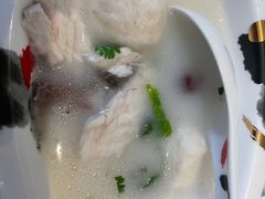 奶汤鱼丸-旺顺阁鱼头泡饼(小红门店)