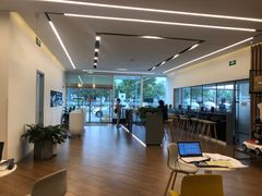 -北京宝诚宝马4S店
