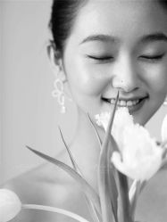 -易摄影婚纱摄影工作室