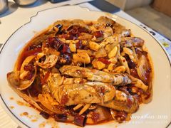 -赶海部落海鲜城(海阳路店)