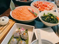 爆浆手打鲜虾丸-大隐·成都火锅Bistro(合生麒麟新天地店)