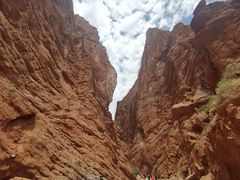 -天山神秘大峡谷