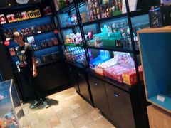 -泡泡玛特POPMART(苏州诚品生活店)