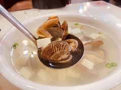 -鑫悦楼煎蟹·16年海鲜大排档