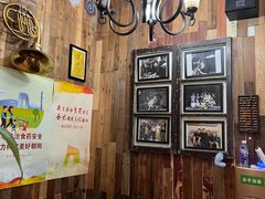 -蜗牛小馆醉乡民谣云南菜(惠新西里店)