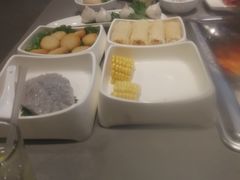 -海底捞火锅(杭州萧山宝龙广场店)