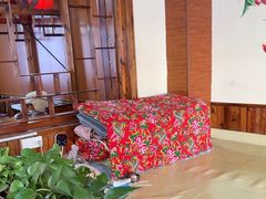 -果松木炭酸菜铜火锅·外婆参鸡汤