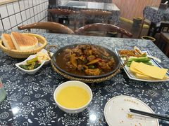 -八两八金·莱芜特色炒鸡(市南漳浦路店)
