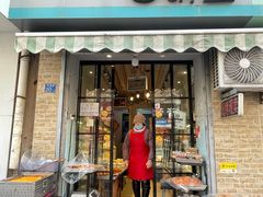 门面-宏发红西饼屋(天津路店)