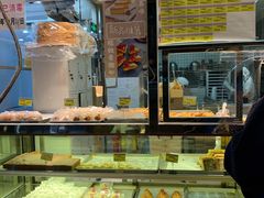 面包甜点陈列柜-鲍师傅糕点(西站店)