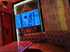 -UK派对KTV(日月广场店)