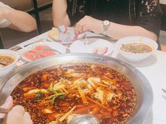 -蛙一刀·麻椒鱼火锅(金仙桥店)