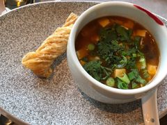 海鲜酸辣羹配馓子-西安高新洲际酒店•彩丰楼中餐厅