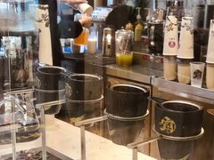 -霸王茶姬(南强街店)