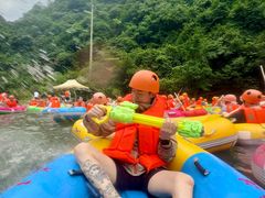 -安吉龙王山峡谷漂流