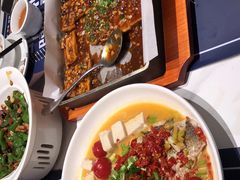 -鑫小城故事·藕汤·家常菜(台北一路总店)