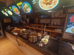 自助取餐区-八一路好吃街(雨田商务大厦店)
