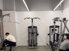 -乐刻运动健身·铁馆(红唐购物中心店)