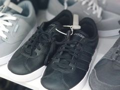 -唯品仓(东山锦轩·现代城店)