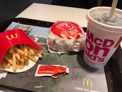 -必胜客(阿诗玛店)