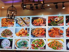 -梁姐啤酒鱼(兴坪古镇店)