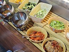 -叽叽扎扎烤肉场(生态城万达店)