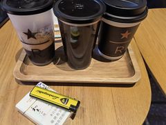 -星巴克臻选(上海合生汇1F店)