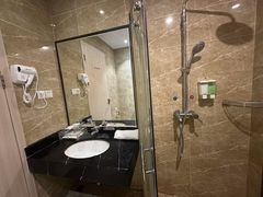 -清水湾酒店(深圳横岗塘坑地铁站店)