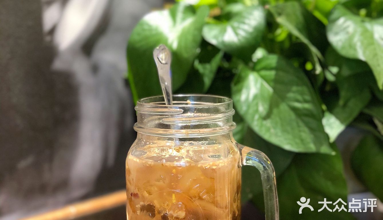 十月的第一顿火锅[爱心]就来这家正宗的川味火锅店