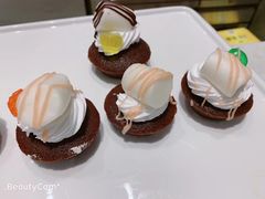 -飨食汇全日制餐厅·昆山皇冠假日酒店(九方店)