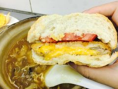 芝士猪扒包-添發碗仔翅美食