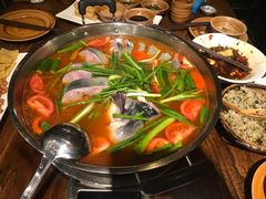 -亮欢寨酸汤鱼(沙冲路店)
