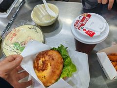 -必胜客(大坪英利店)